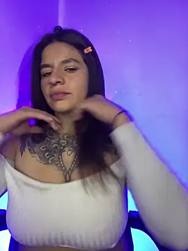 sofia 23x online show from December 2025 04:11:01 PM