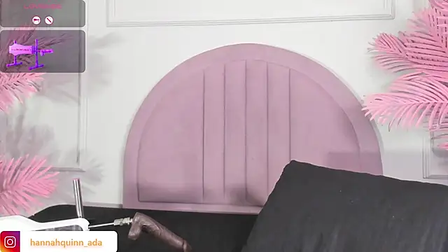 Hanaahquinn online show from January 2026 12:21:02 PM