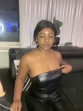 xnaomivaruna online show from March 2025 11:16:02 PM