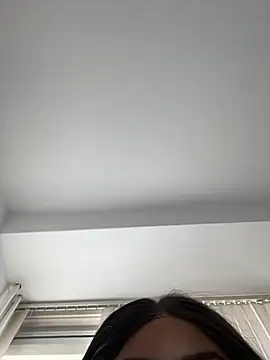 xnaomivaruna online show from March 2025 11:42:02 AM