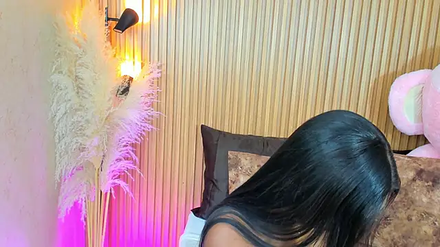 AlexiaAbbey online show from November 2025 07:13:01 PM