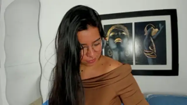 emilyy cooperr online show from January 2026 12:09:02 PM