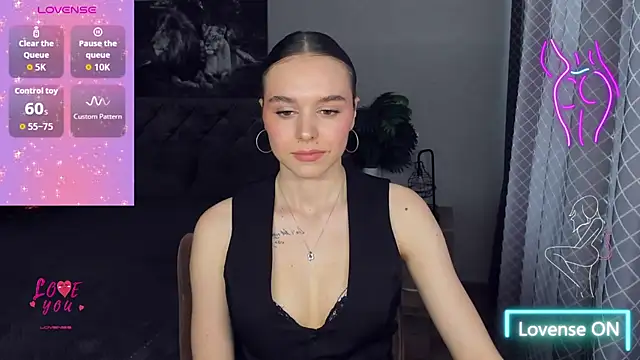 Snapshot of EmelyMason chatting on February 2026 09:54:02 AM EmelyMason online show from February 2026 09:54:02 AM