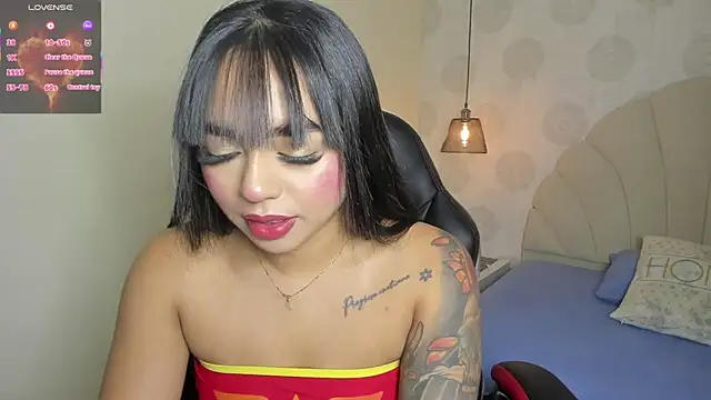 Snapshot of AGATHASMITH5 chatting on October 2025 03:31:02 AM AGATHASMITH5 online show from October 2025 03:31:02 AM