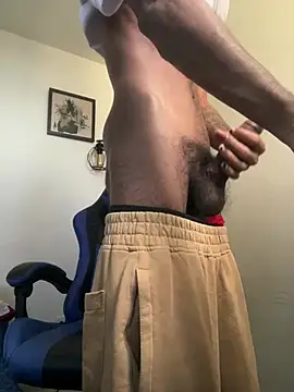 Snapshot of Miguel_bigcock chatting on July 2026 11:09:02 PM Miguel bigcock online show from July 2026 11:09:02 PM