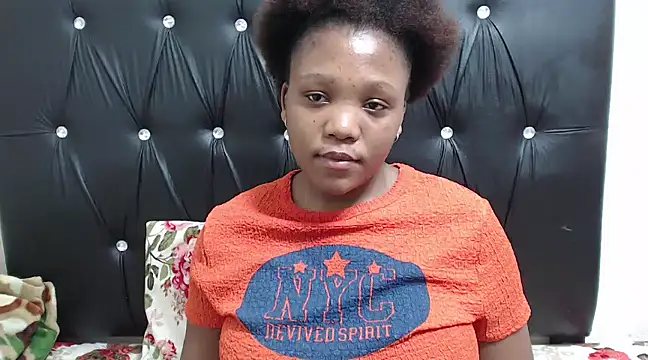 Snapshot of Beyoncex05 chatting on March 2025 08:31:02 PM Beyoncex05 online show from March 2025 08:31:02 PM