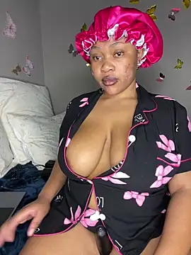 Snapshot of CuteSexyBoobz chatting on May 2026 08:25:01 PM CuteSexyBoobz online show from May 2026 08:25:01 PM