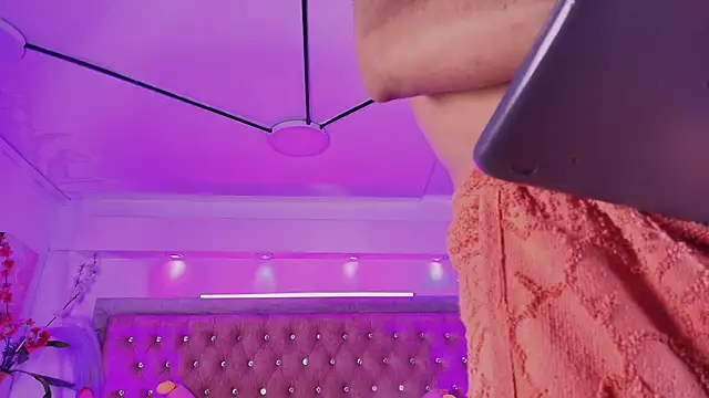 Jonas Rivers online show from October 2025 01:12:02 PM