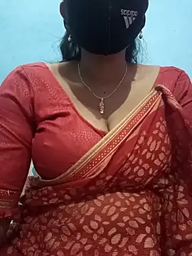 Snapshot of Sexyradha_ chatting on February 2026 04:40:01 PM Sexyradha online show from February 2026 04:40:01 PM