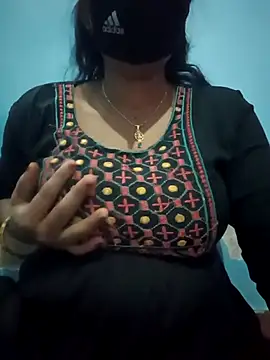 Sexyradha  online show from March 2026 04:32:01 PM