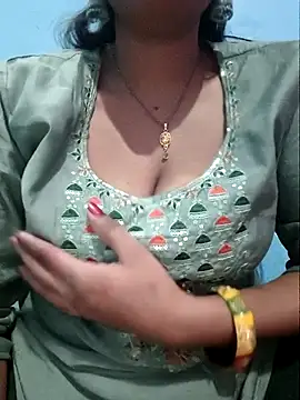 Sexyradha  online show from April 2026 03:56:01 PM