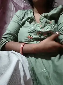 Snapshot of Sexyradha_ chatting on June 2026 07:29:01 PM Sexyradha online show from June 2026 07:29:01 PM