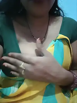 Snapshot of Sexyradha_ chatting on July 2026 04:44:01 PM Sexyradha online show from July 2026 04:44:01 PM