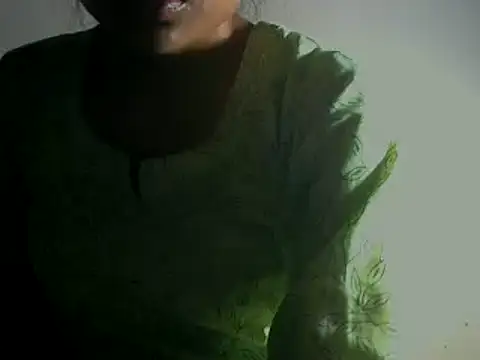 Snapshot of mayra89 chatting on March 2026 03:40:01 PM mayra89 online show from March 2026 03:40:01 PM