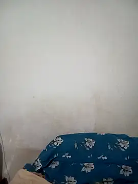Snapshot of Neha-Bhabhi-Rasily chatting on May 2026 01:05:02 PM Neha-Bhabhi-Rasily online show from May 2026 01:05:02 PM