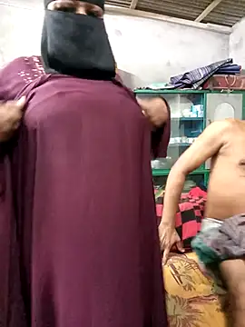 Pakhi Couple 69 online show from October 2025 06:03:02 PM