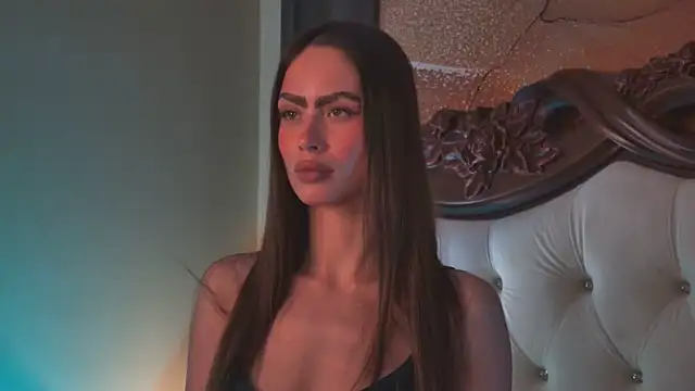 Snapshot of Amanda_River chatting on June 2026 06:32:02 PM Amanda River online show from June 2026 06:32:02 PM