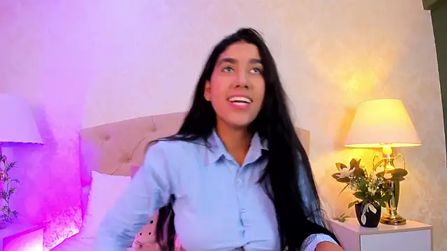 Snapshot of Mia_Montess chatting on June 2026 03:16:02 PM Mia Montess online show from June 2026 03:16:02 PM