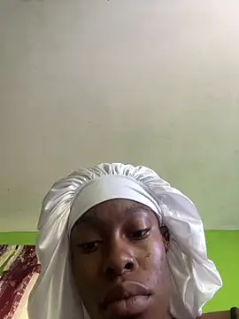 Snapshot of DialysedLunge chatting on March 2025 04:11:02 PM DialysedLunge online show from March 2025 04:11:02 PM