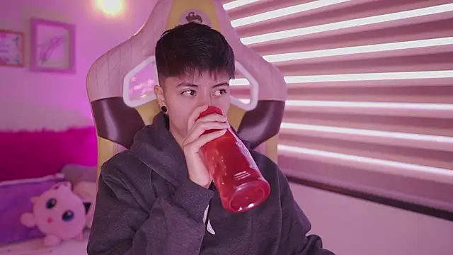 tommy blue online show from March 2026 12:55:01 PM