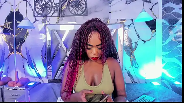 Snapshot of CandyMartinez_ chatting on July 2026 08:24:02 PM CandyMartinez online show from July 2026 08:24:02 PM