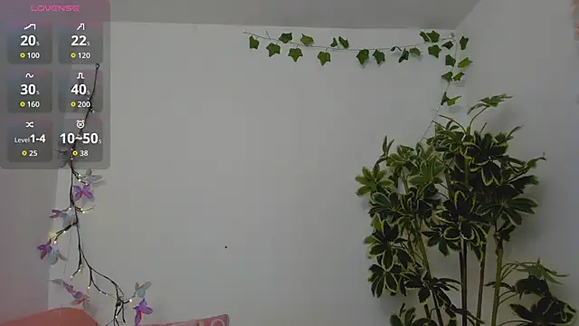 Snapshot of SaskiaGrendel chatting on May 2026 01:56:01 AM SaskiaGrendel online show from May 2026 01:56:01 AM