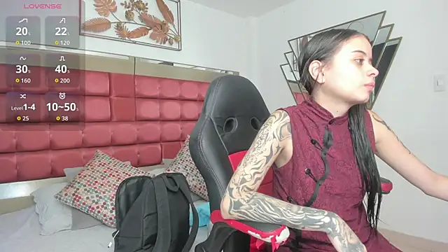 Snapshot of SaskiaGrendel chatting on June 2026 06:09:02 PM SaskiaGrendel online show from June 2026 06:09:02 PM