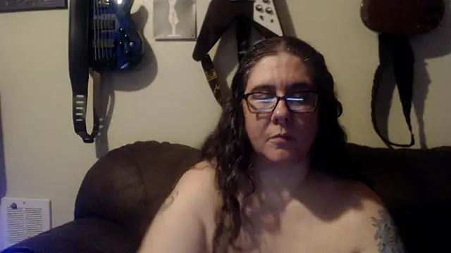 Snapshot of Dreaming_Of_Blue chatting on March 2025 12:21:01 AM Dreaming Of Blue online show from March 2025 12:21:01 AM