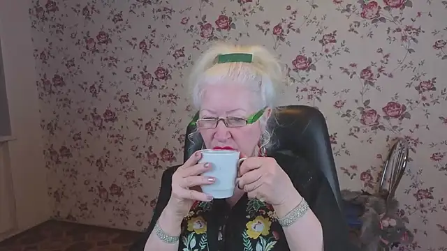 Maya Mayflower online show from February 2026 03:13:01 AM