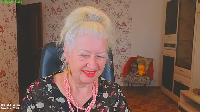 Snapshot of Maya_Mayflower chatting on June 2026 03:35:02 AM Maya Mayflower online show from June 2026 03:35:02 AM