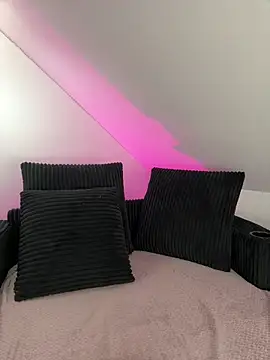 SpicyKylieFoxx online show from April 2026 02:39:01 PM