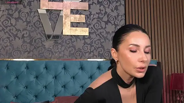 Snapshot of Vanessao1 chatting on May 2026 02:34:02 PM Vanessao1 online show from May 2026 02:34:02 PM