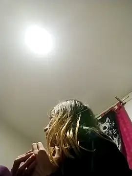 KratosAfroditacs online show from April 2026 02:39:02 AM