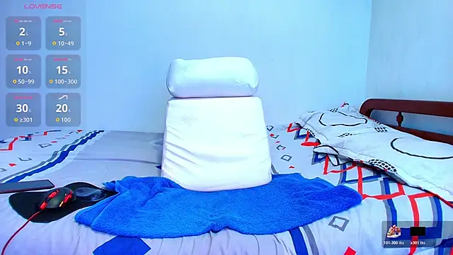 Snapshot of Kal_El_8 chatting on October 2025 10:10:02 PM Kal El 8 online show from October 2025 10:10:02 PM