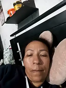 Snapshot of Antonela45 chatting on March 2025 12:43:01 AM Antonela45 online show from March 2025 12:43:01 AM