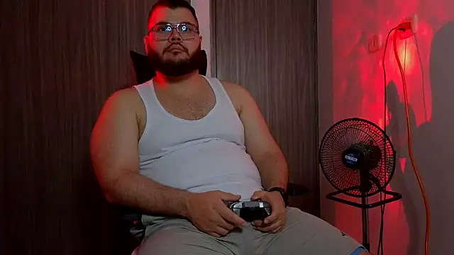 Edmund98 online show from February 2026 04:13:02 AM