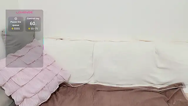 pppYukaqqq online show from January 2026 11:15:01 AM