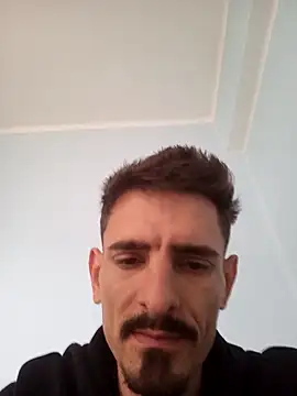 Snapshot of Anonim2026 chatting on March 2025 10:33:02 AM Anonim2026 online show from March 2025 10:33:02 AM