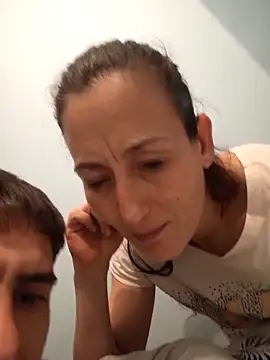 Snapshot of Anonim2026 chatting on March 2025 11:06:01 PM Anonim2026 online show from March 2025 11:06:01 PM