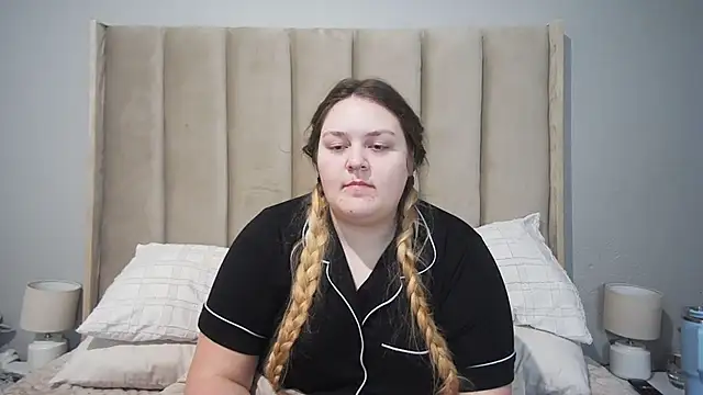 Neytjie online show from June 2026 06:14:01 AM