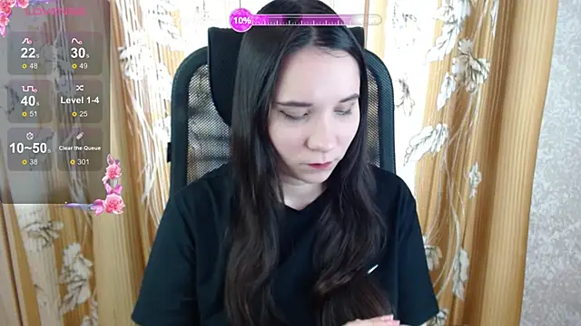 Snapshot of KateForLove chatting on October 2025 11:30:01 AM KateForLove online show from October 2025 11:30:01 AM