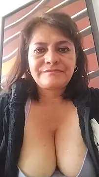Snapshot of BiancaSteel chatting on June 2026 12:03:02 PM BiancaSteel online show from June 2026 12:03:02 PM