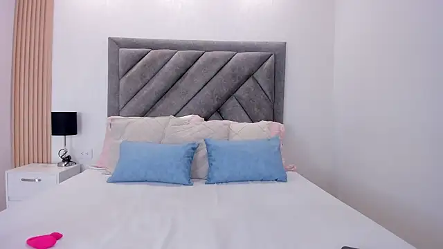 Snapshot of sweetandyy_ chatting on July 2026 02:56:02 PM sweetandyy online show from July 2026 02:56:02 PM