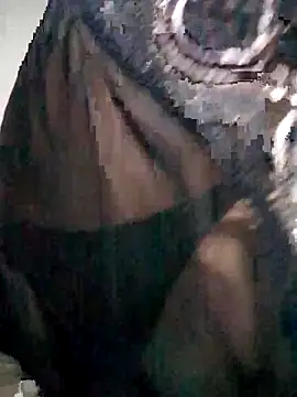 Sandra42 online show from November 2025 11:48:01 PM