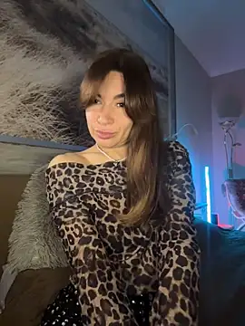 Snapshot of Mary_Kiitty chatting on May 2026 11:37:01 AM Mary Kiitty online show from May 2026 11:37:01 AM