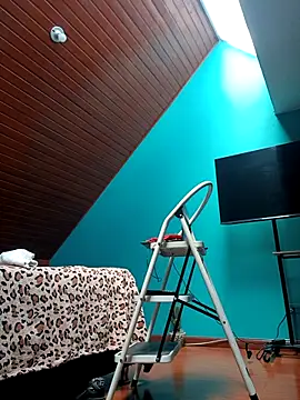 Ariana Rodriguez online show from February 2026 03:54:01 PM