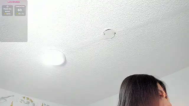 Snapshot of Cristal_Velle chatting on February 2026 12:45:01 PM Cristal Velle online show from February 2026 12:45:01 PM