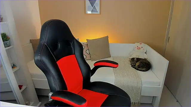 ValentinaMilann online show from February 2026 12:53:01 AM