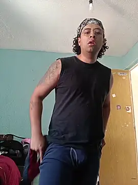 DocPepino online show from April 2026 07:18:02 PM