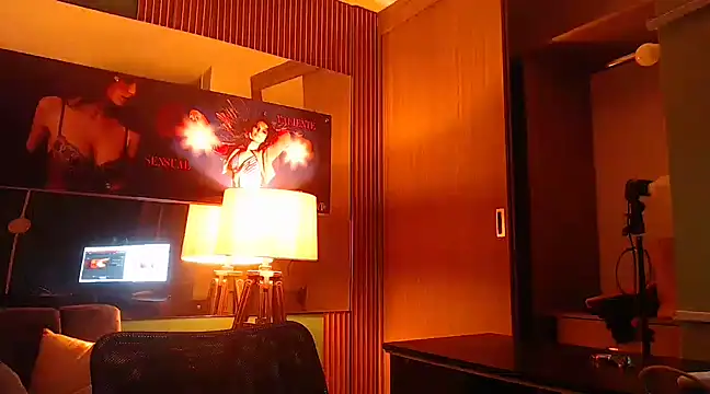 tatiana lc online show from March 2025 07:03:01 AM